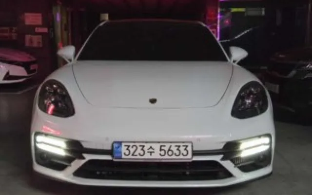 포르쉐중고차 파나메라(971) 4.0 터보 S E-HEV 매물 사진 10 - 2023/04 48,818km